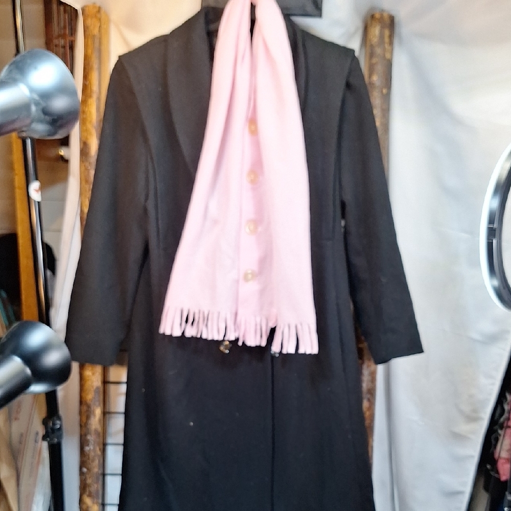 Classic Wool Trench With Pink Scarf for Women